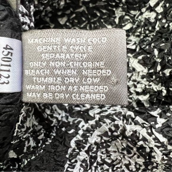 Chico’s Travelers Women’s Lightweight Career Blazer Sz 2 (L 12) Multi Color - Picture 6 of 10